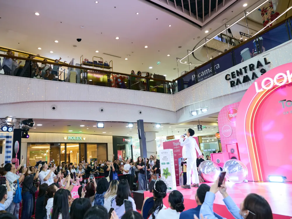 Boy Pakorn & Tops of Beauty